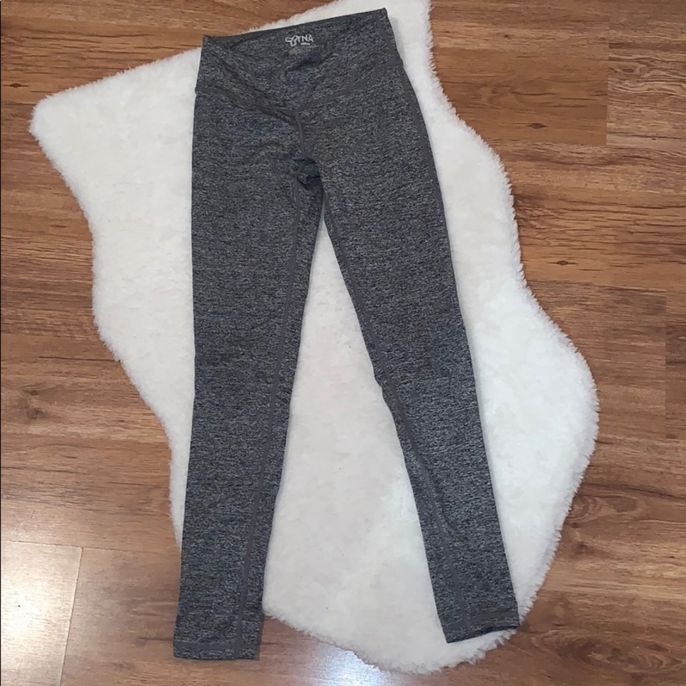 TNA leggings